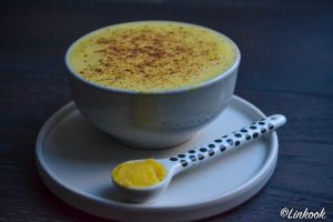 Golden milk | ©Yood (Good food good mood for you)